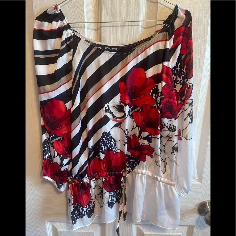White House black market blouse sz S